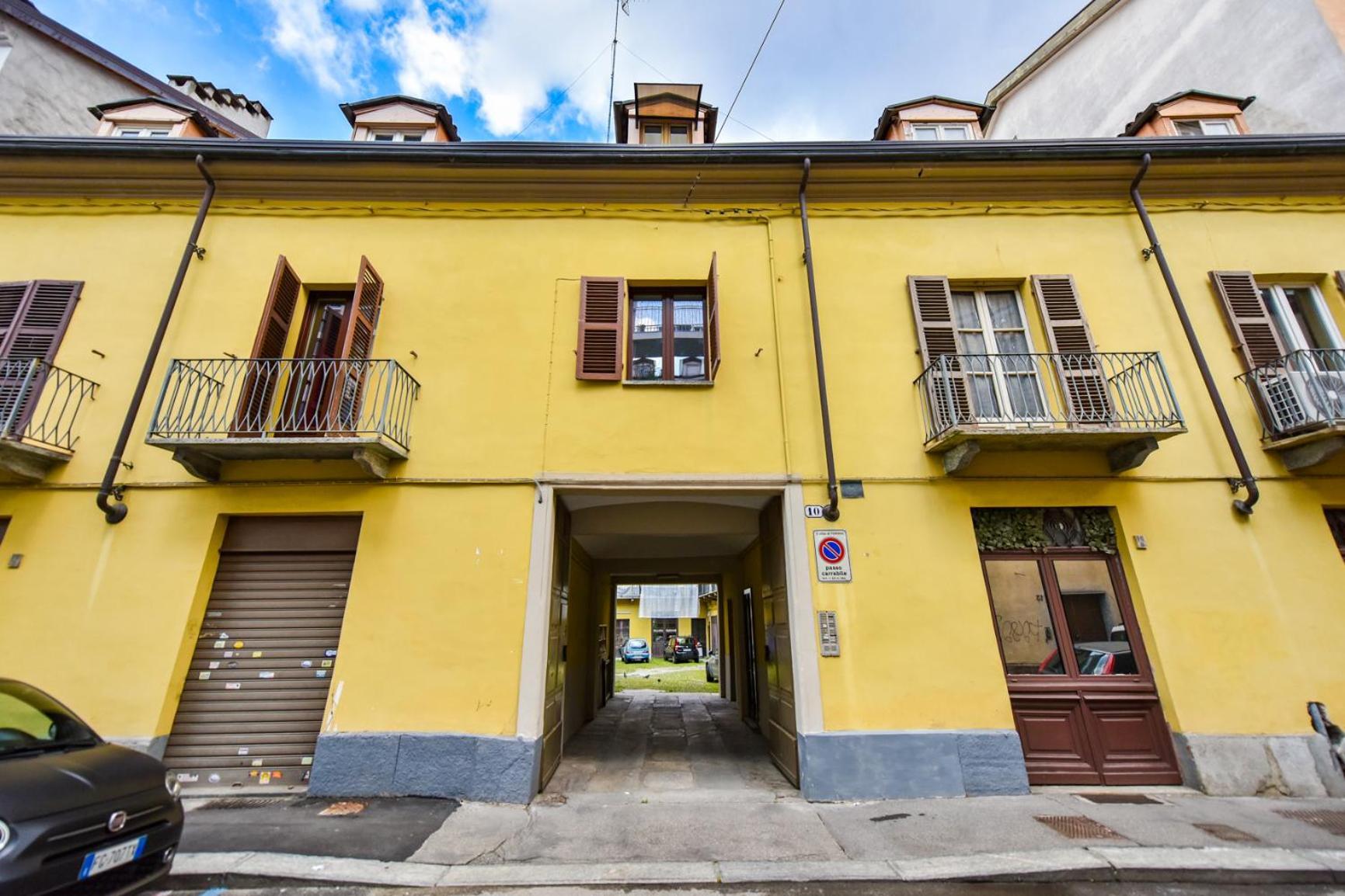 Modern Apartment Piazza Statuto Porta Susa Fs トリノ エクステリア 写真