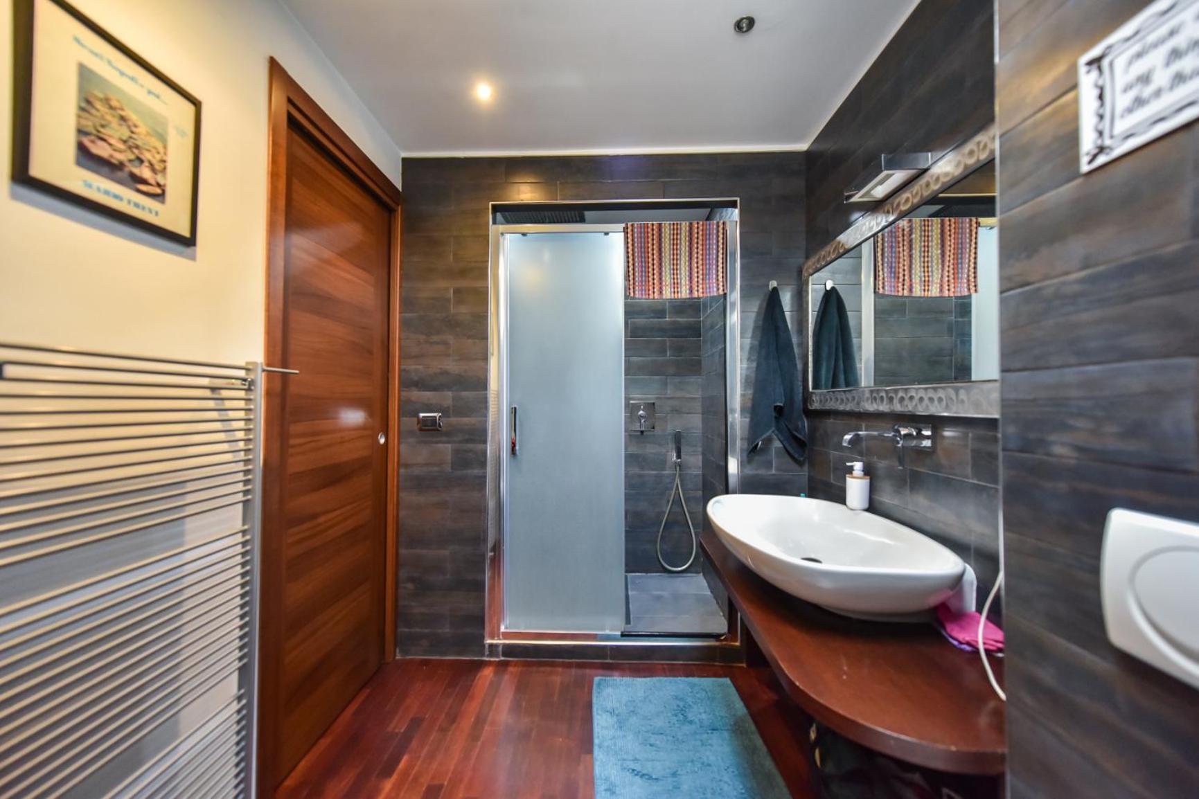 Modern Apartment Piazza Statuto Porta Susa Fs トリノ エクステリア 写真