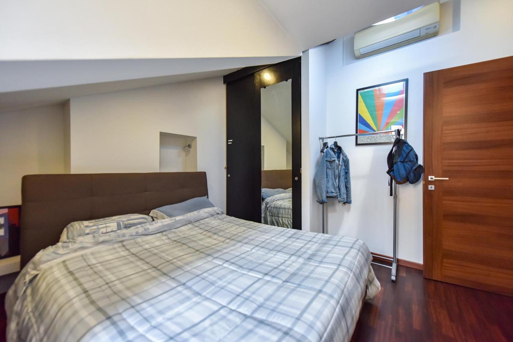 Modern Apartment Piazza Statuto Porta Susa Fs トリノ エクステリア 写真