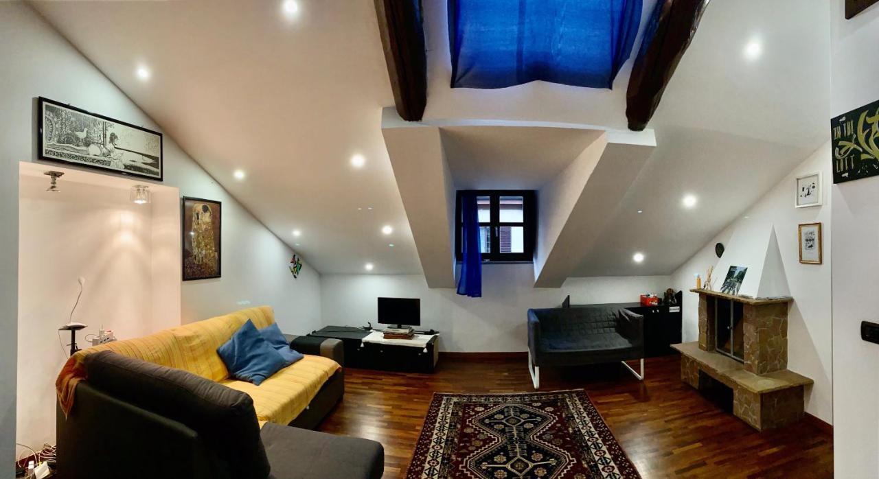 Modern Apartment Piazza Statuto Porta Susa Fs トリノ エクステリア 写真